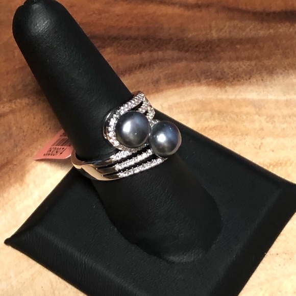 Freshwater Peacock Pearl, Simulated White Diamond - Picture 3 of 8